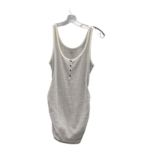 Mat Top Sleeveless By Old Navy In White, Size:M