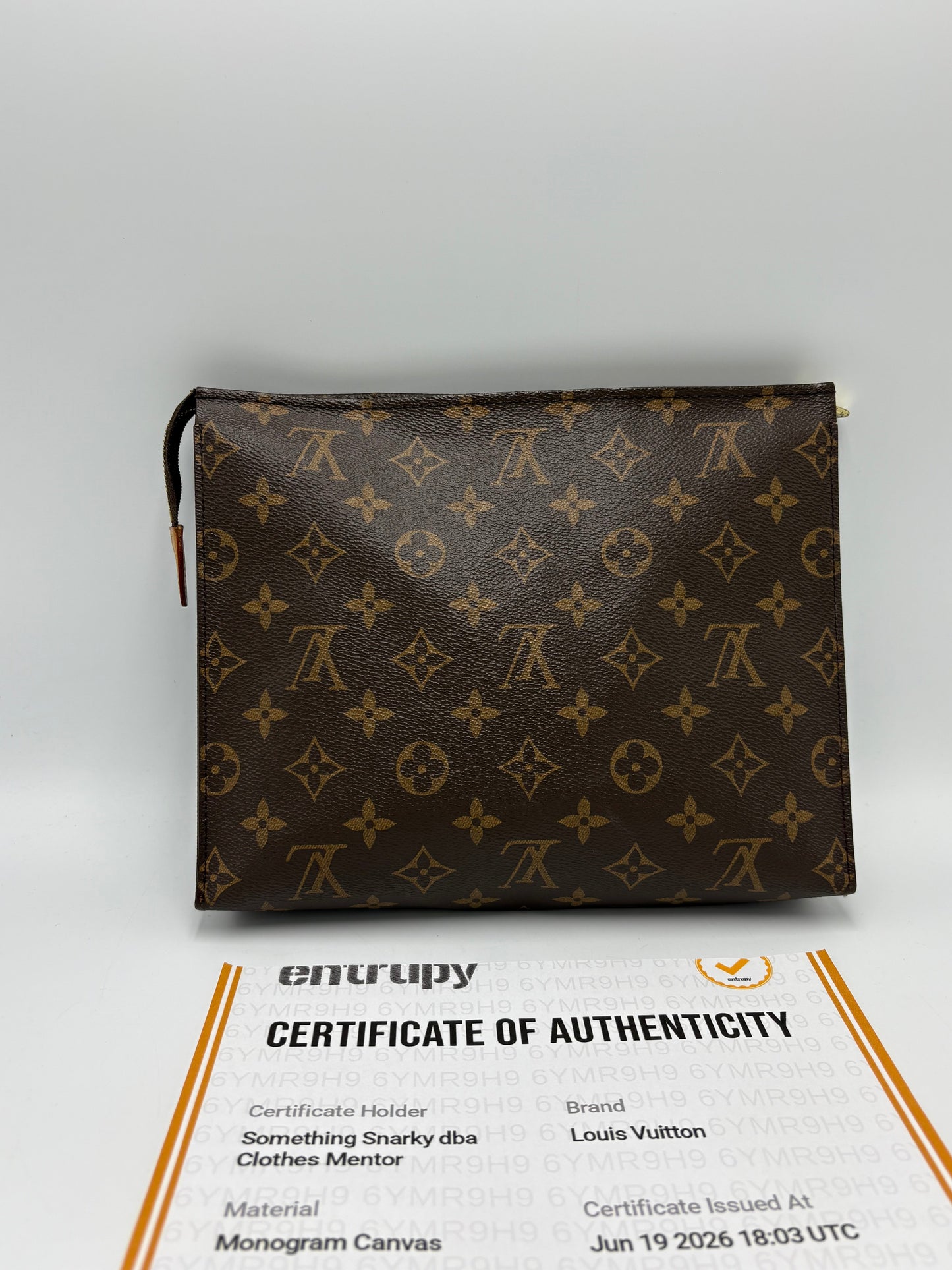 Louis Vuitton Monogram Toiletry Pouch 26 Luxury Makeup Bag