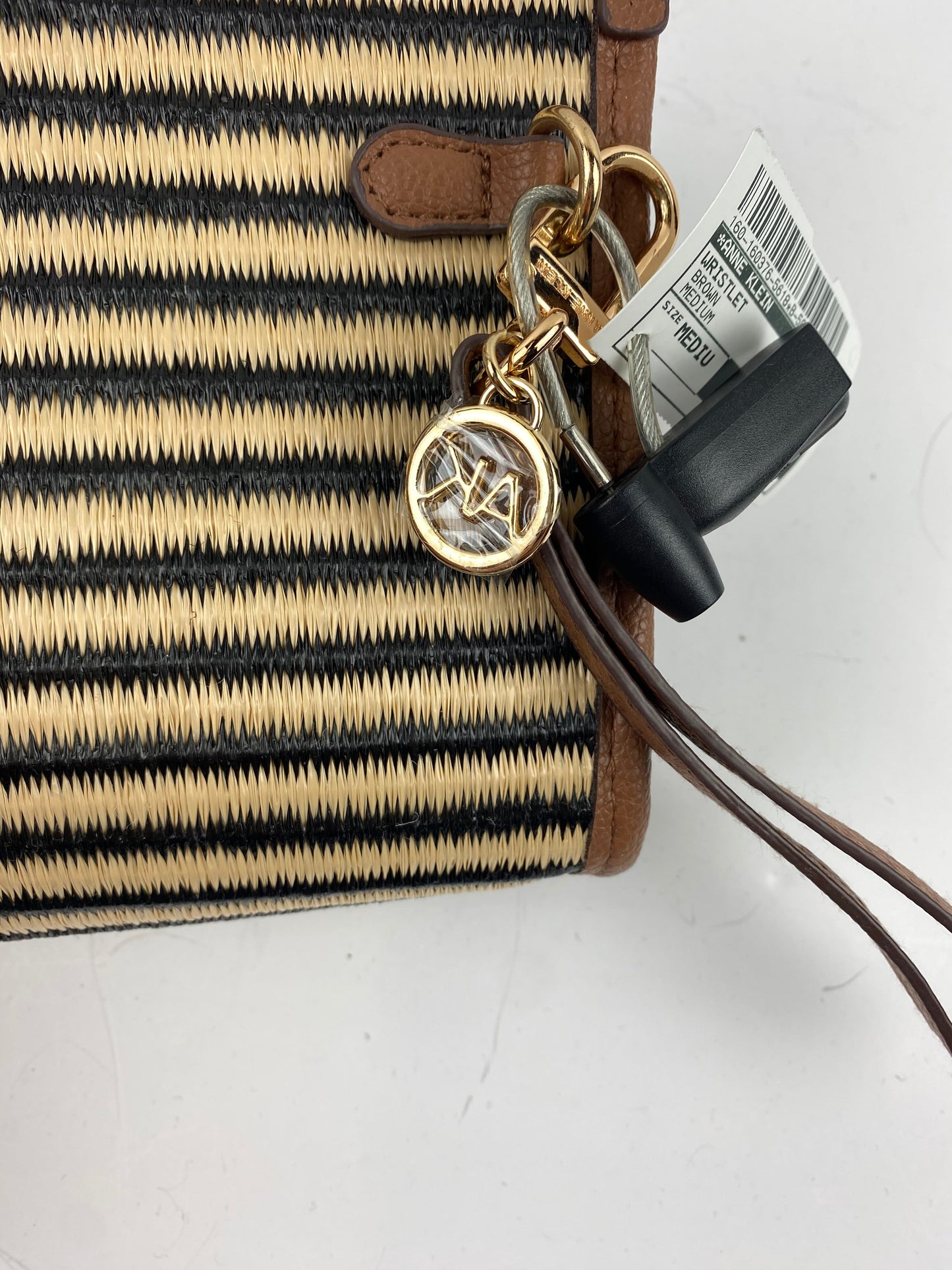 Wristlet By Anne Klein, Size: Medium
