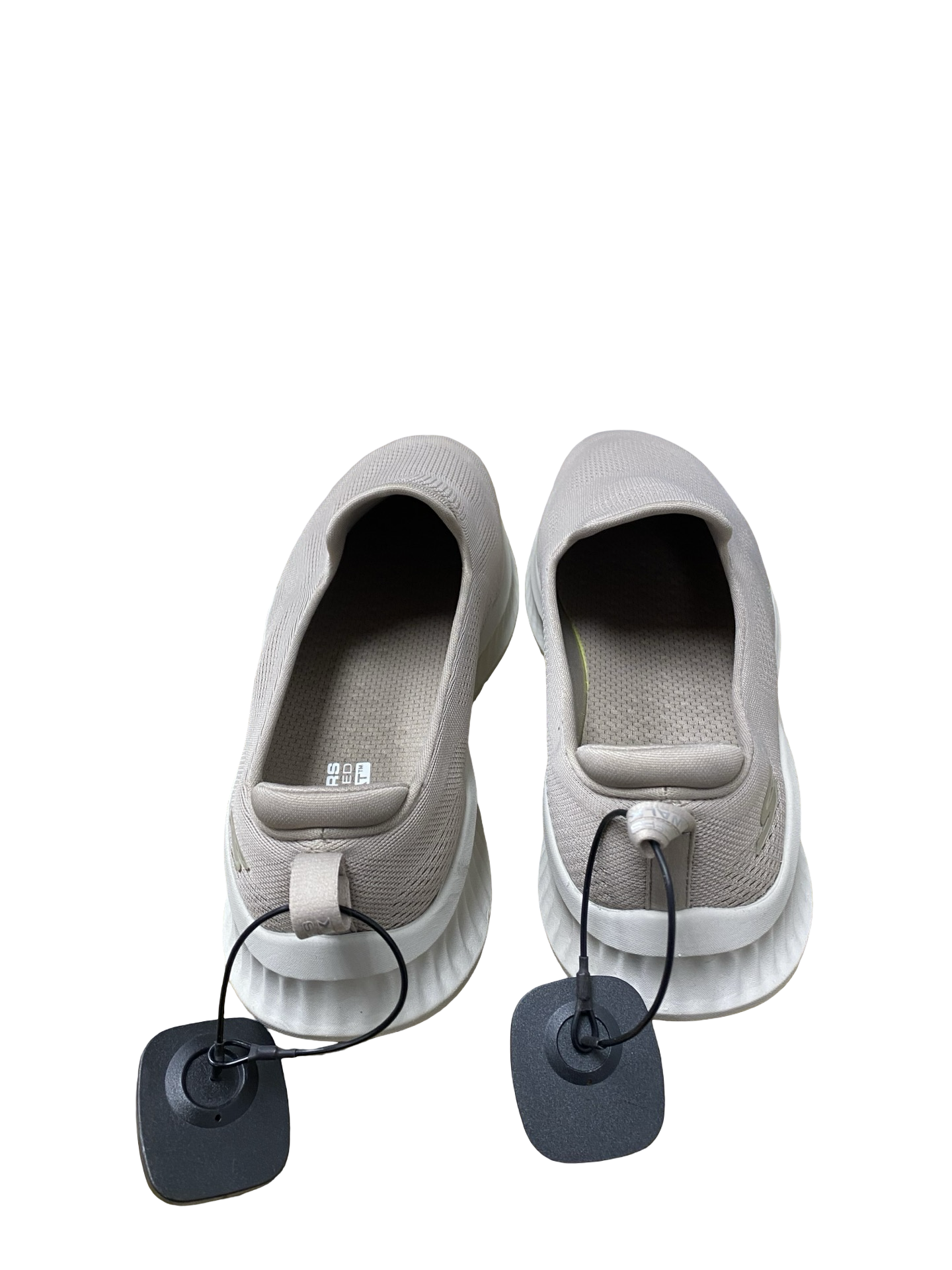 Shoes Athletic By Skechers In Beige, Size:9