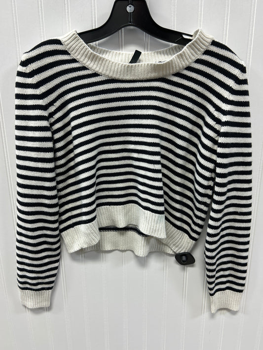 Top Ls By Divided In Black & White, Size:6