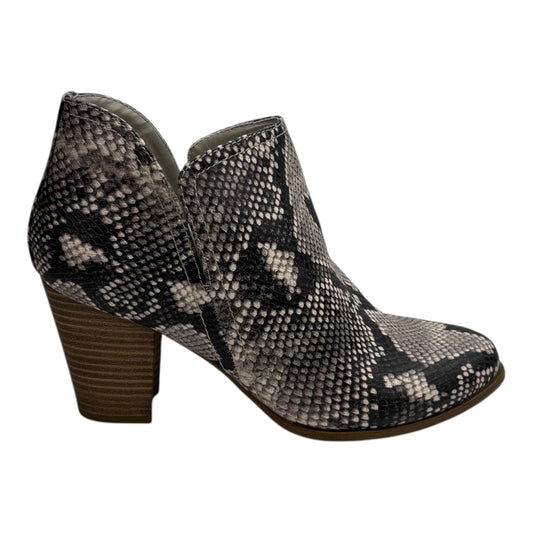 Boots Ankle Heels By Fergalicious In Snakeskin Print, Size:8