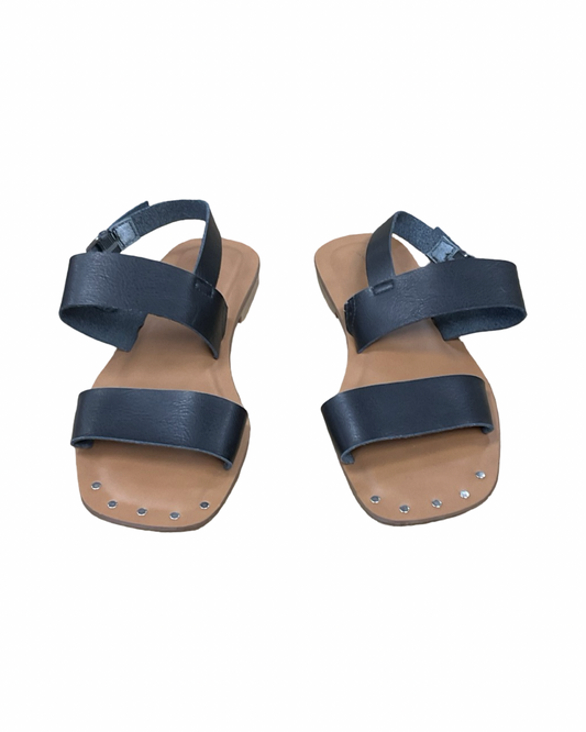 Sandals Flats By Universal Thread In Black, Size:7