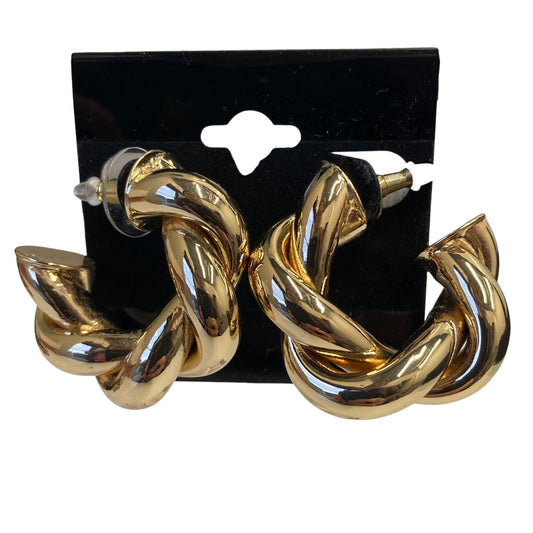 Earrings Designer By Lilly Pulitzer In Gold