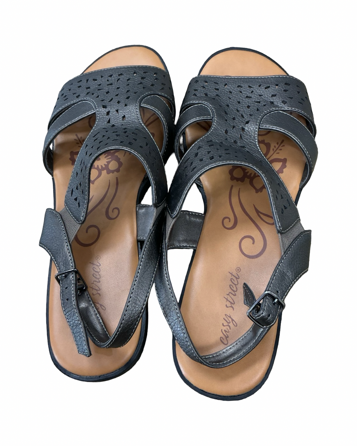 Sandals Flats By Easy Street In Silver, Size:9