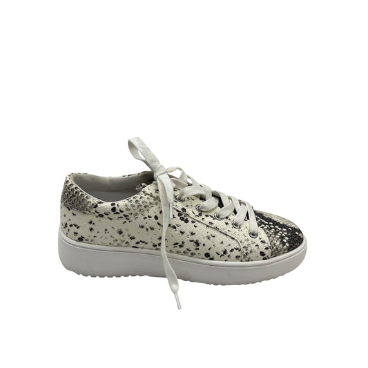 Shoes Sneakers By Steve Madden In Snakeskin Print, Size:9