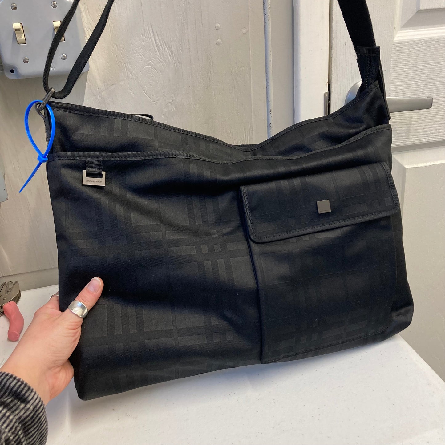 Tote Luxury Designer By Burberry In Black, Size:Large