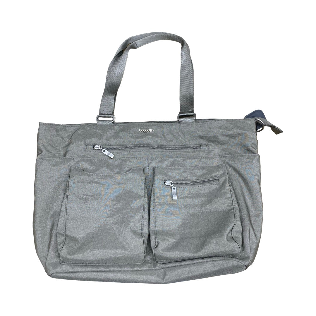 Handbag By Baggallini In Grey, Size:Medium