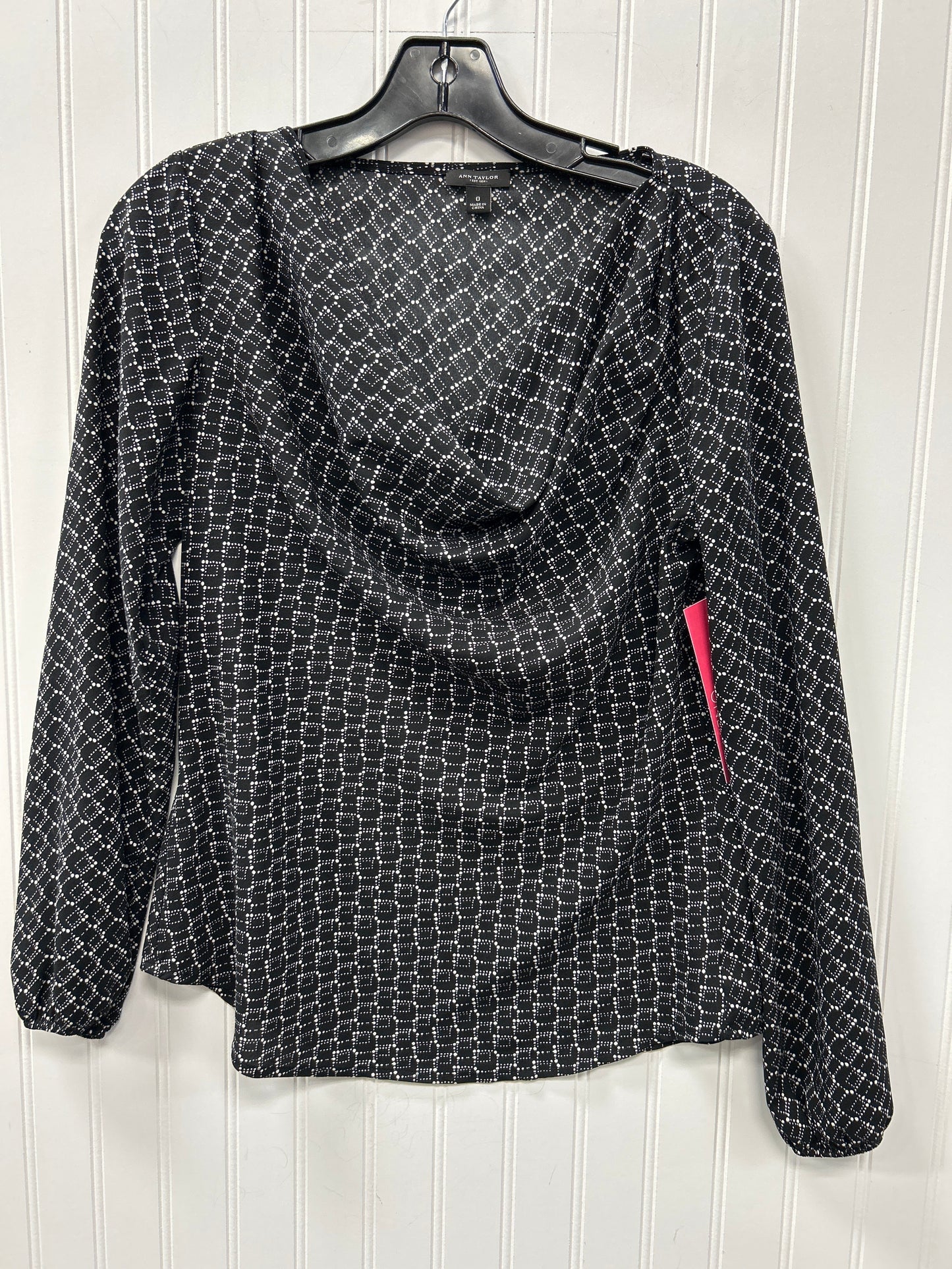 Top Ls By Ann Taylor In Black, Size:0