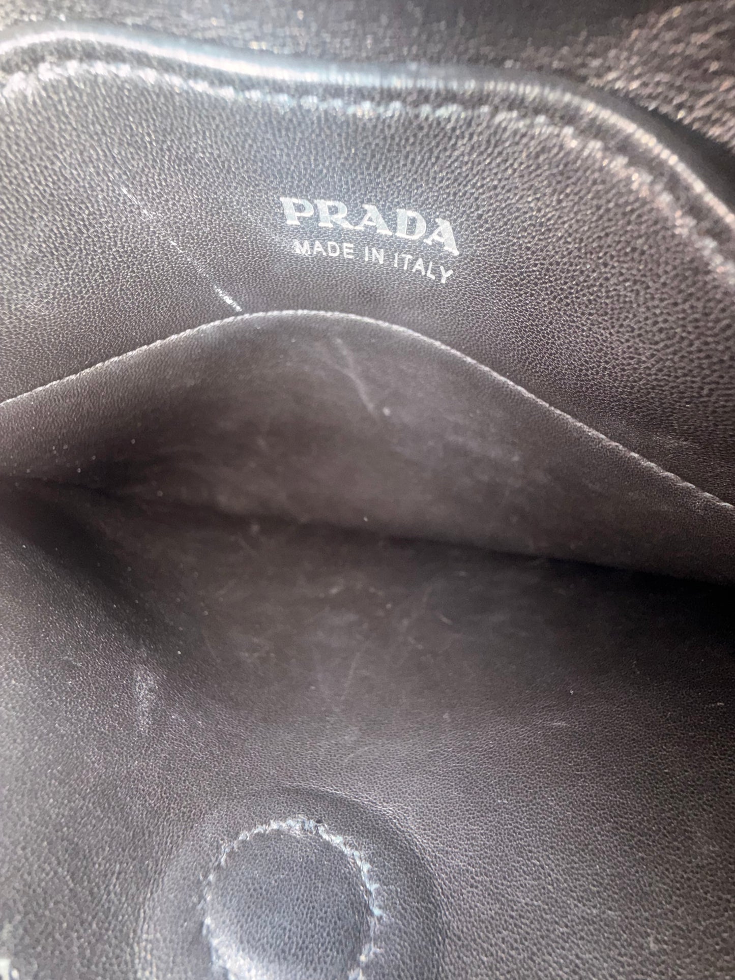 Handbag Luxury Designer By Prada, Size: Medium