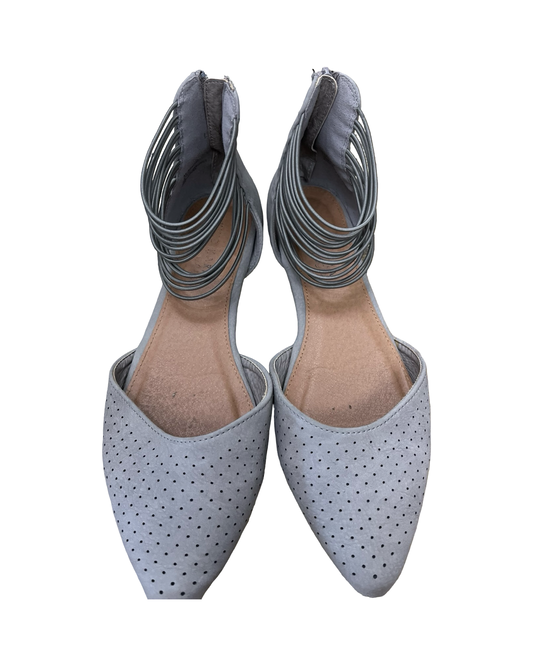 Shoes Flats By Clothes Mentor In Beige, Size:8