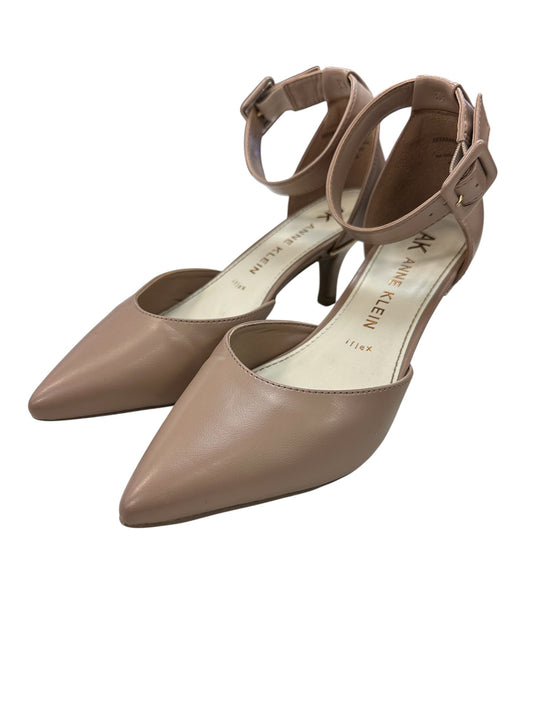 Shoes Heels Kitten By Anne Klein In Beige, Size:7.5