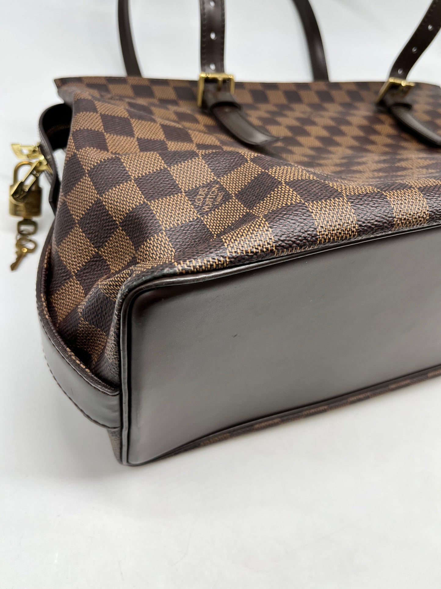 Handbag Luxury Designer By Louis Vuitton, Size: Large