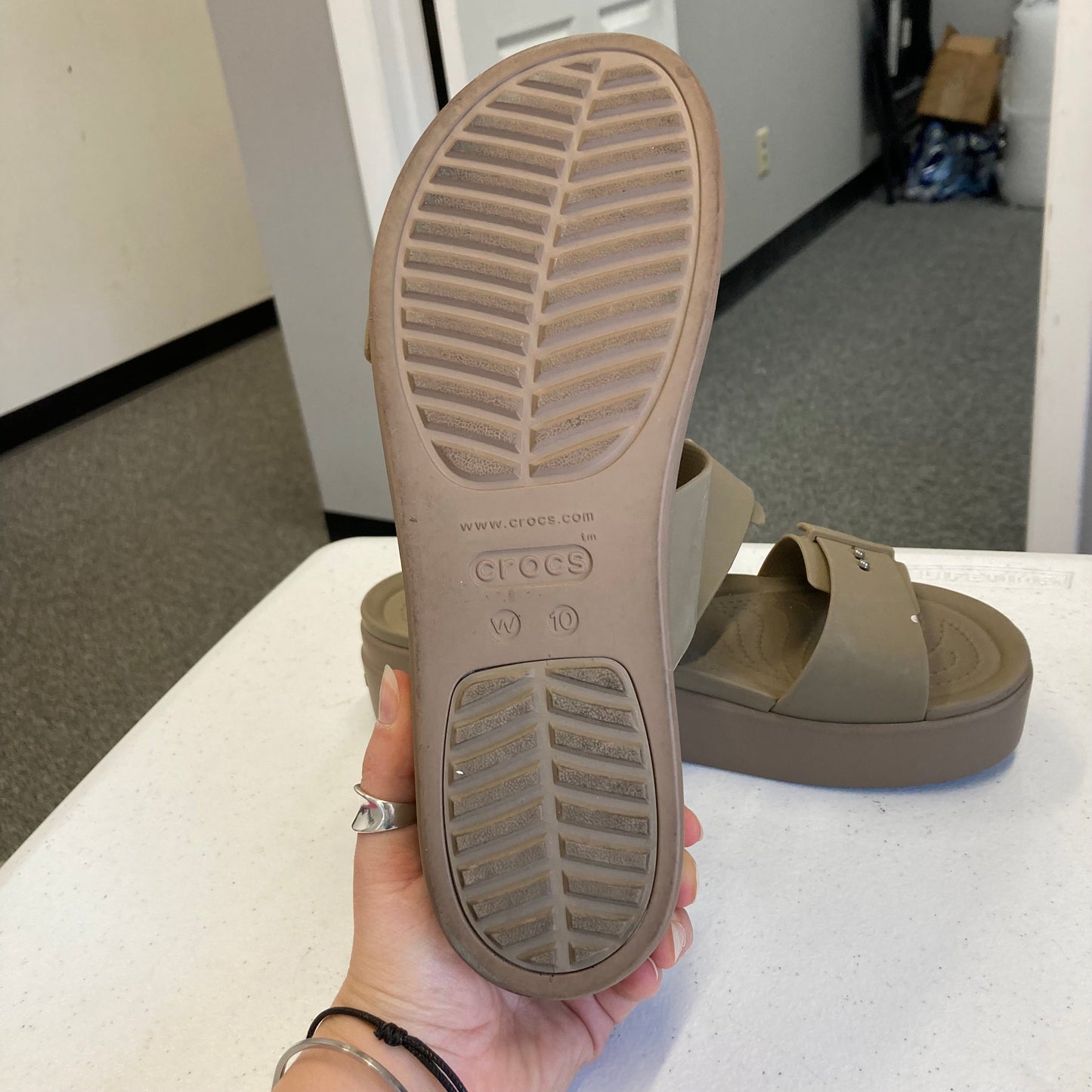 Sandals Heels Platform By Crocs In Tan, Size:10