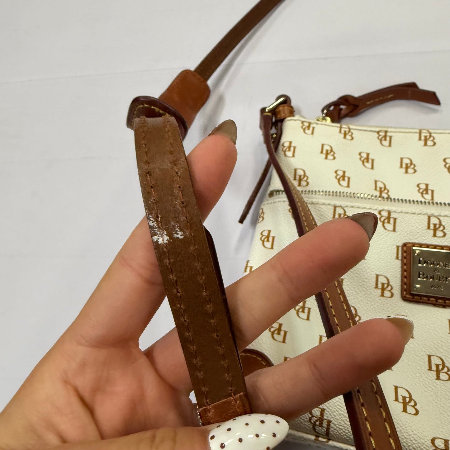 Crossbody Designer By Dooney And Bourke, Size: Medium