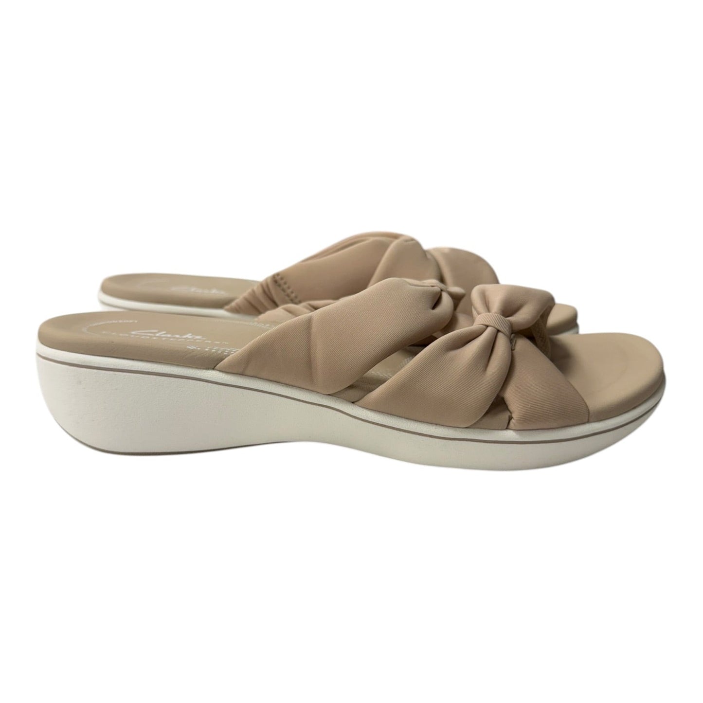 Sandals Flats By Clarks In Cream, Size:9
