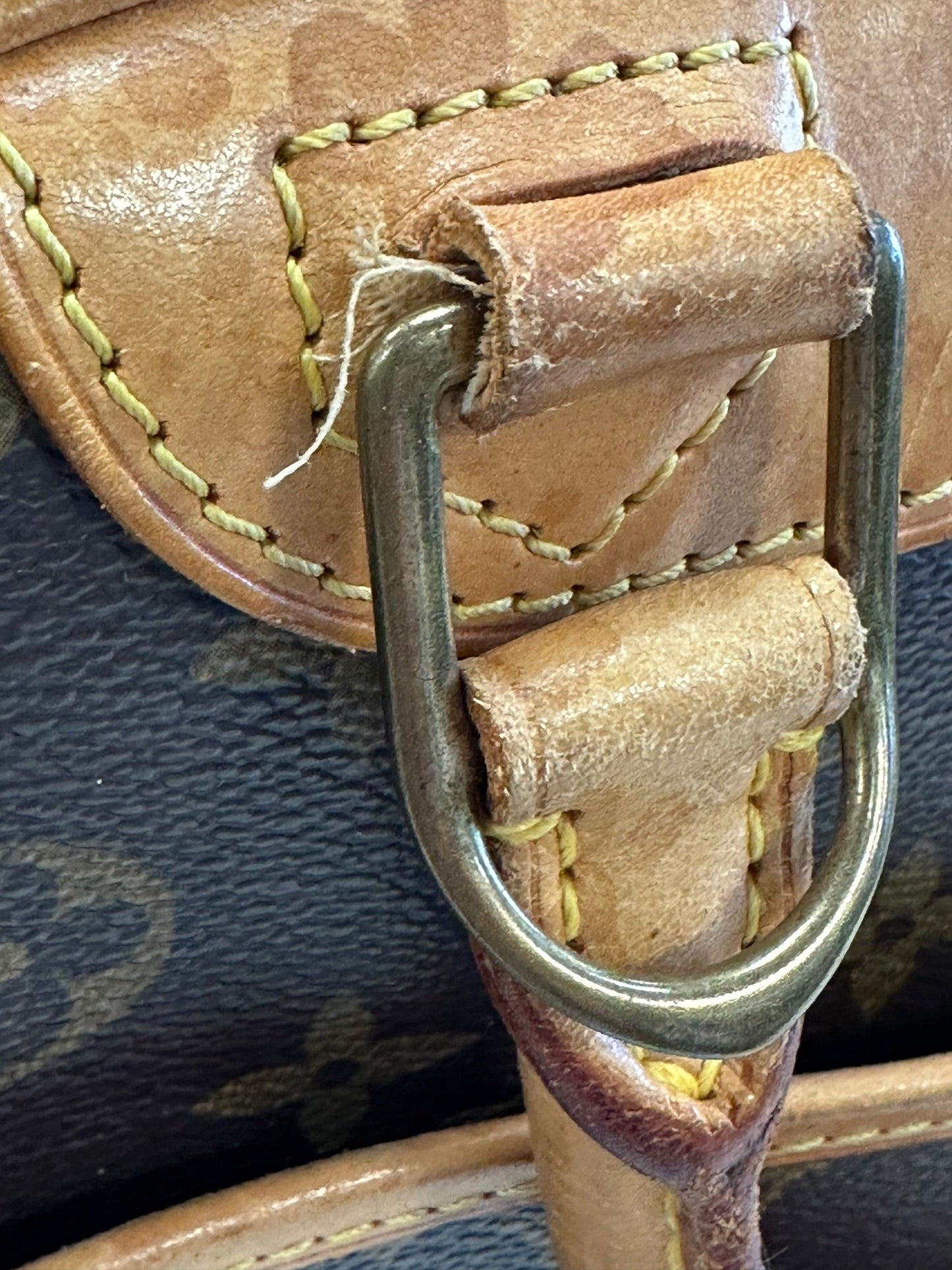 Handbag Luxury Designer By Louis Vuitton In Brown, Size:Medium
