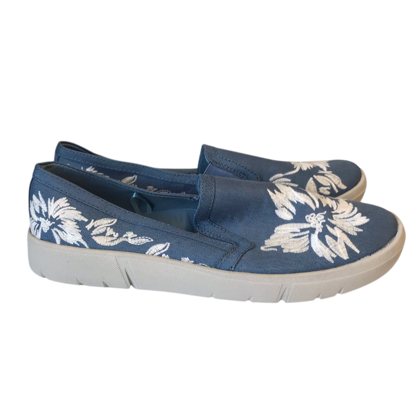 Shoes Sneakers By Bare Traps In Blue & White, Size:10