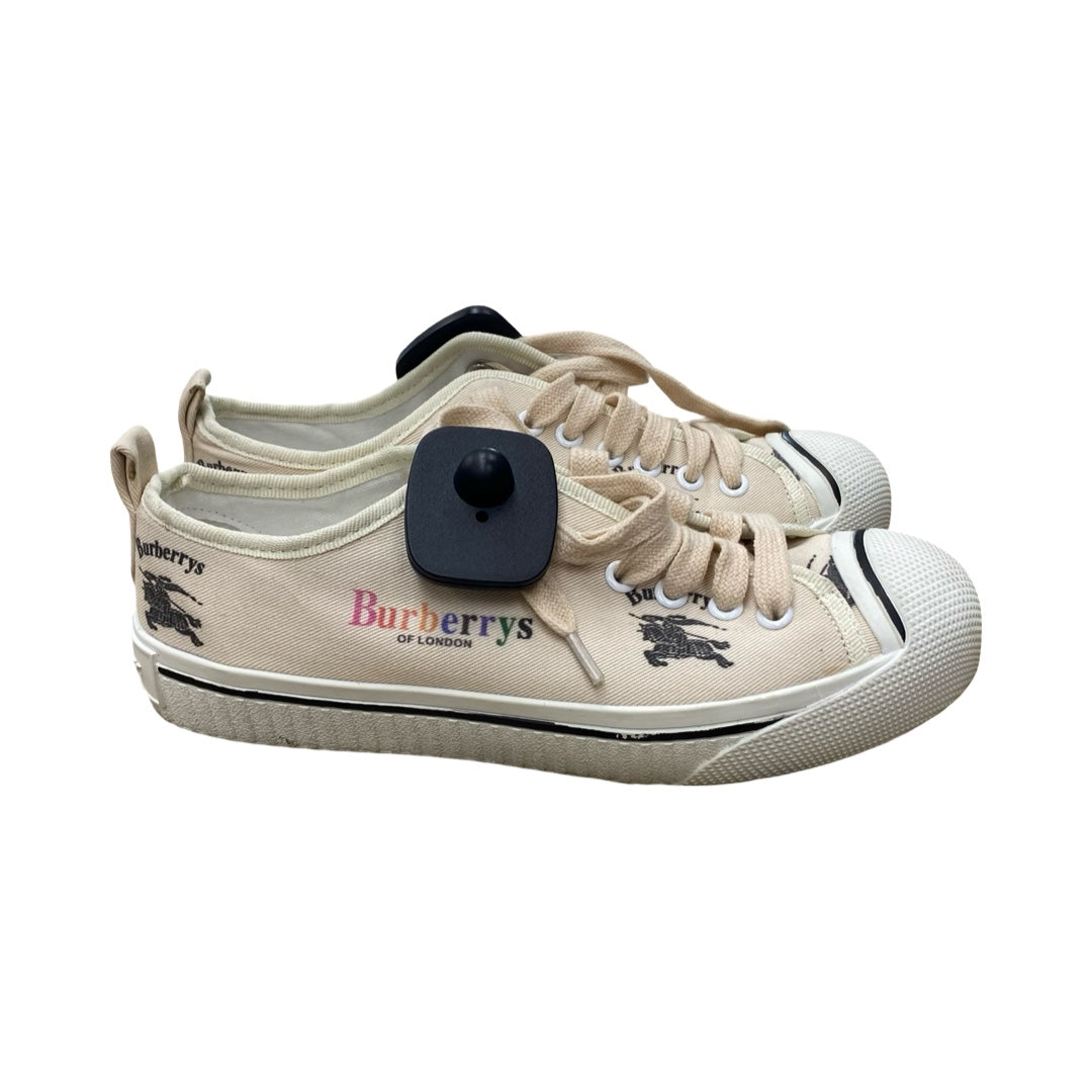 Shoes Luxury Designer By Burberry In Cream, Size:6