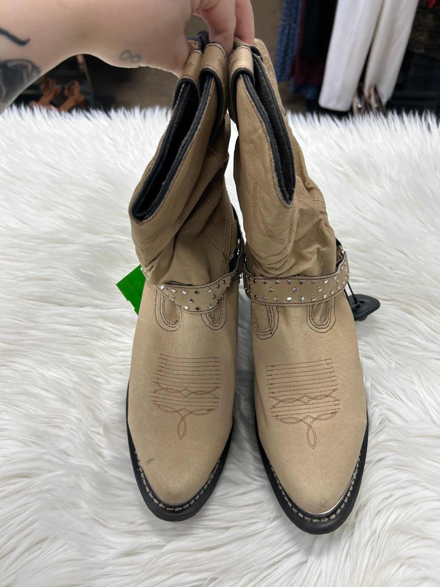 Boots Western By Shyanne In Tan, Size:11