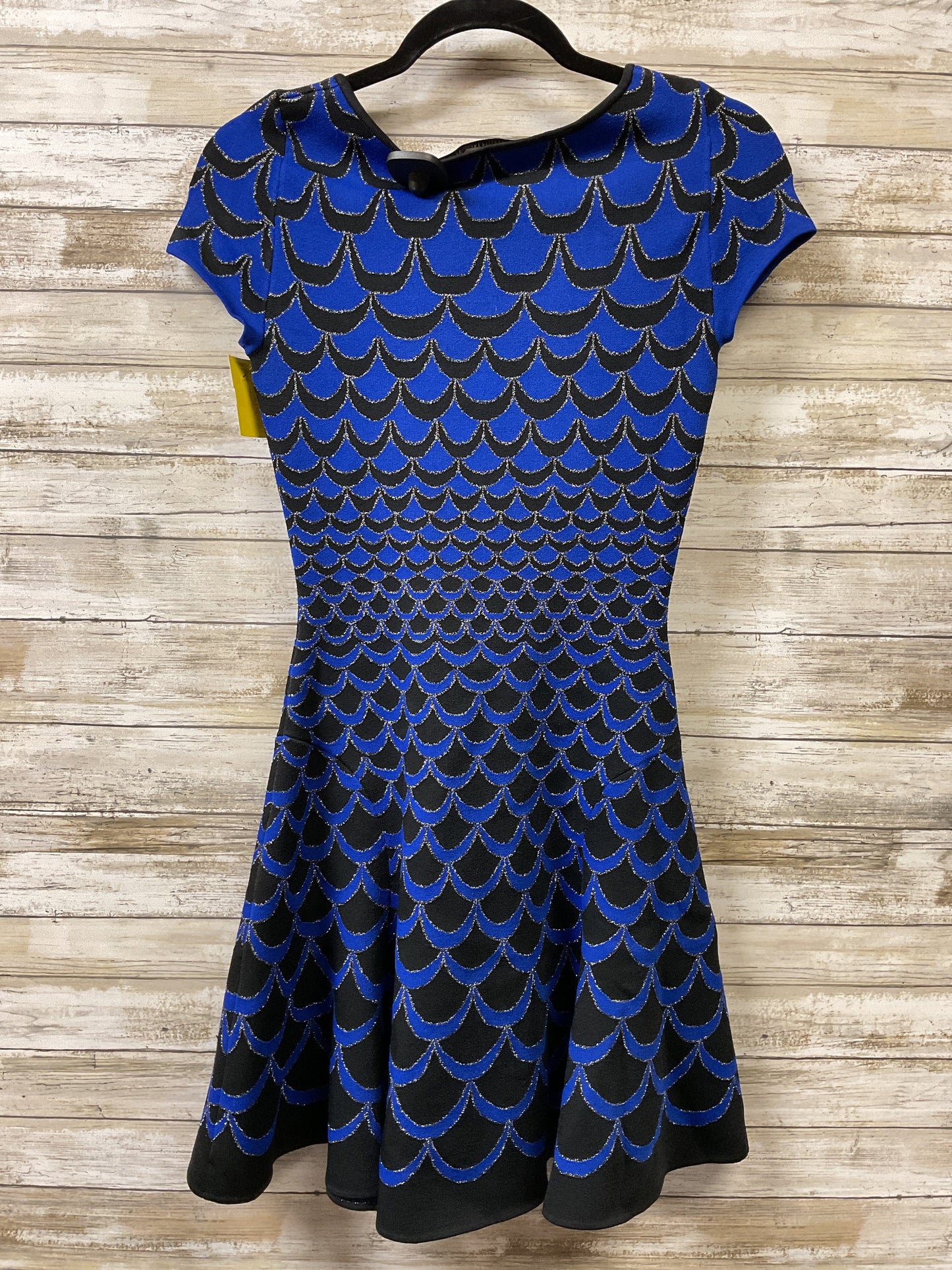 Dress Designer By Diane Von Furstenberg In Black & Blue, Size:Xsp