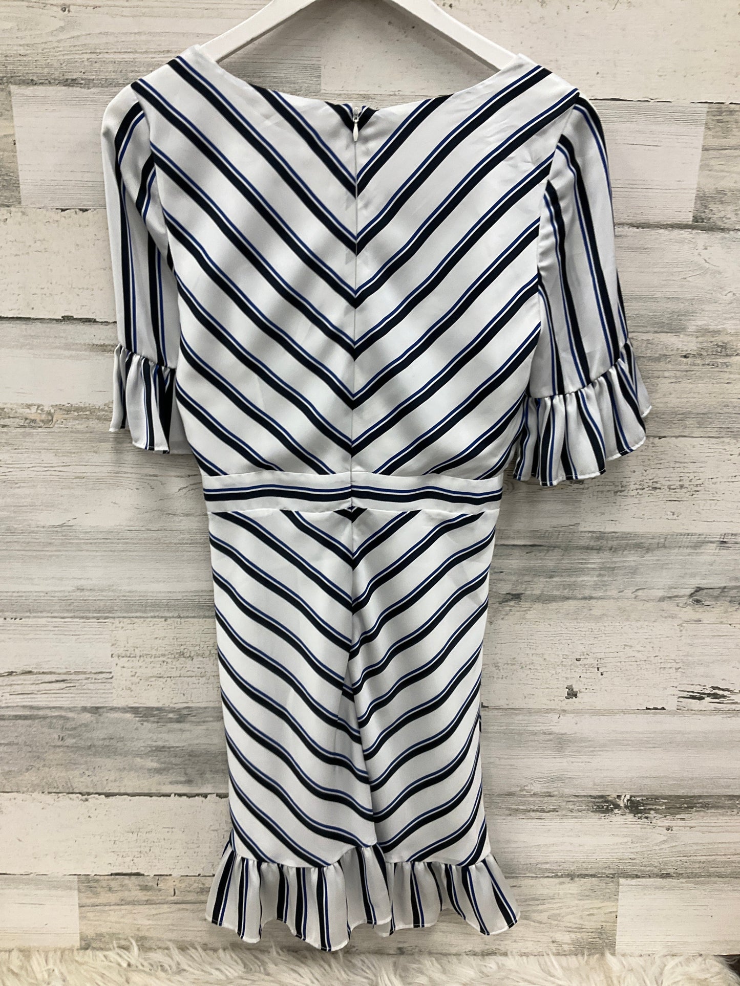 Dress Casual Short By Bb Dakota In Blue & White, Size: Xs