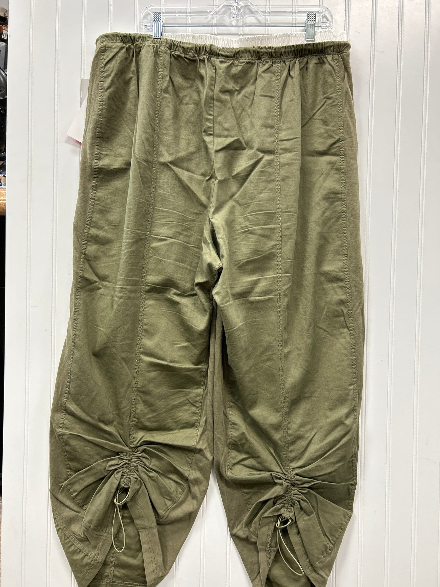 Athletic Pants By Daily Practice By Anthropologie In Green, Size:Xl