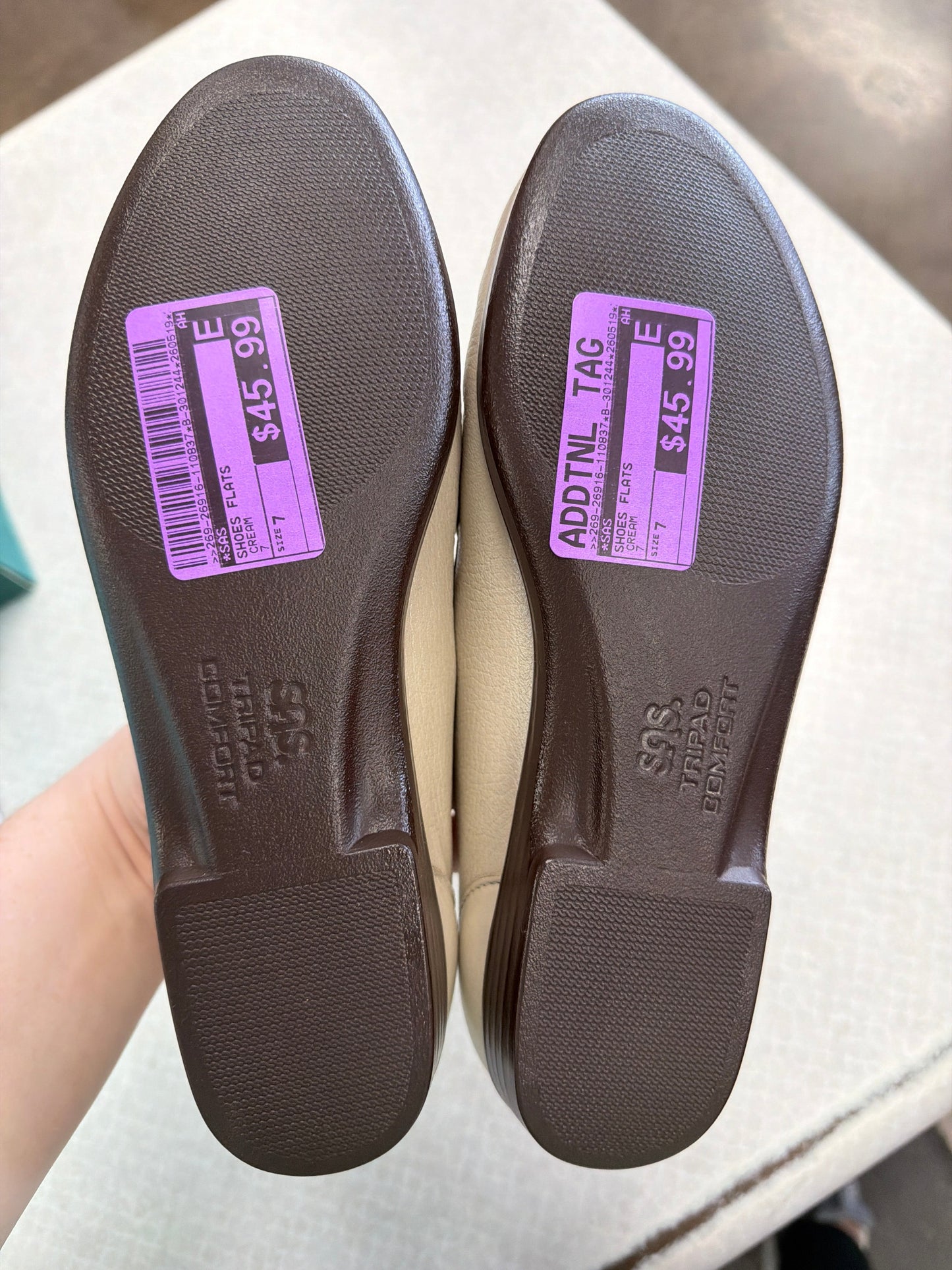 Shoes Flats By Sas In Cream, Size:7