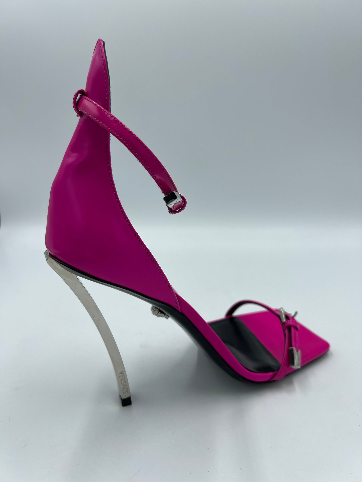 Versace Hot Pink Palladio Designer Heels, Size 8/38