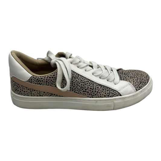 Shoes Sneakers By Universal Thread In Animal Print, Size:9