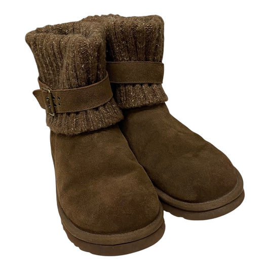 BOOTS DESIGNER by UGG In BROWN, Size: 9