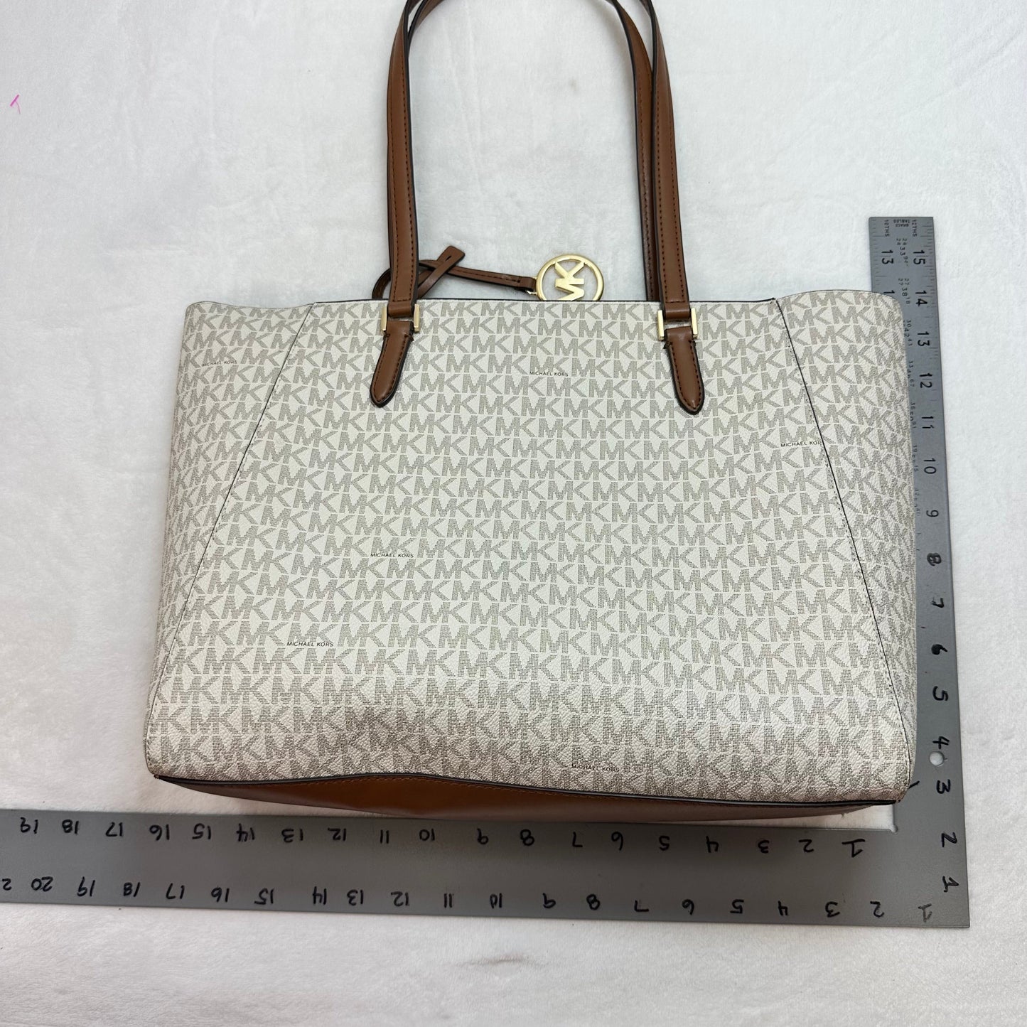 Handbag Designer By Michael Kors, Size: Large