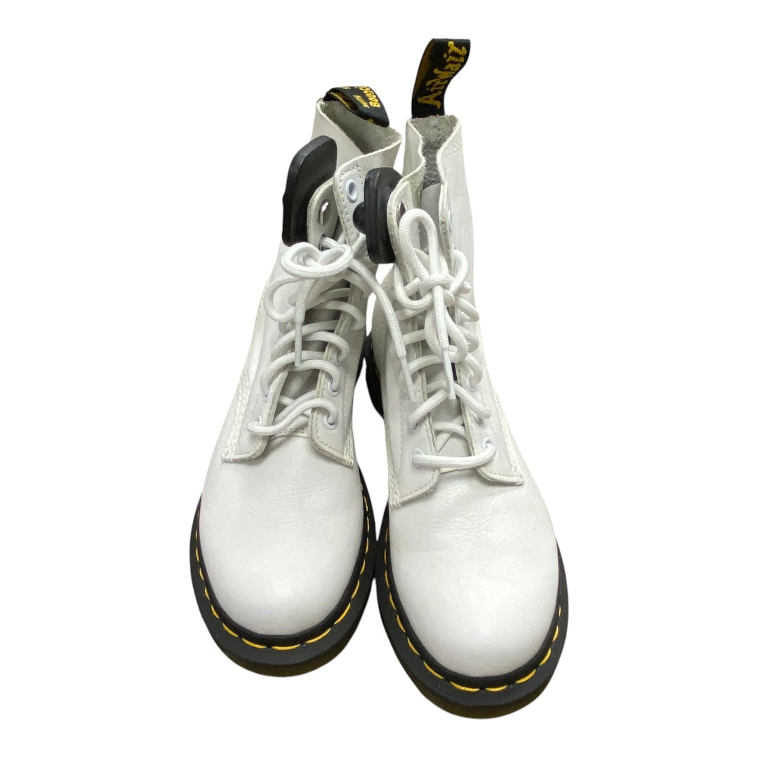 Boots Designer By Dr Martens In White, Size:6