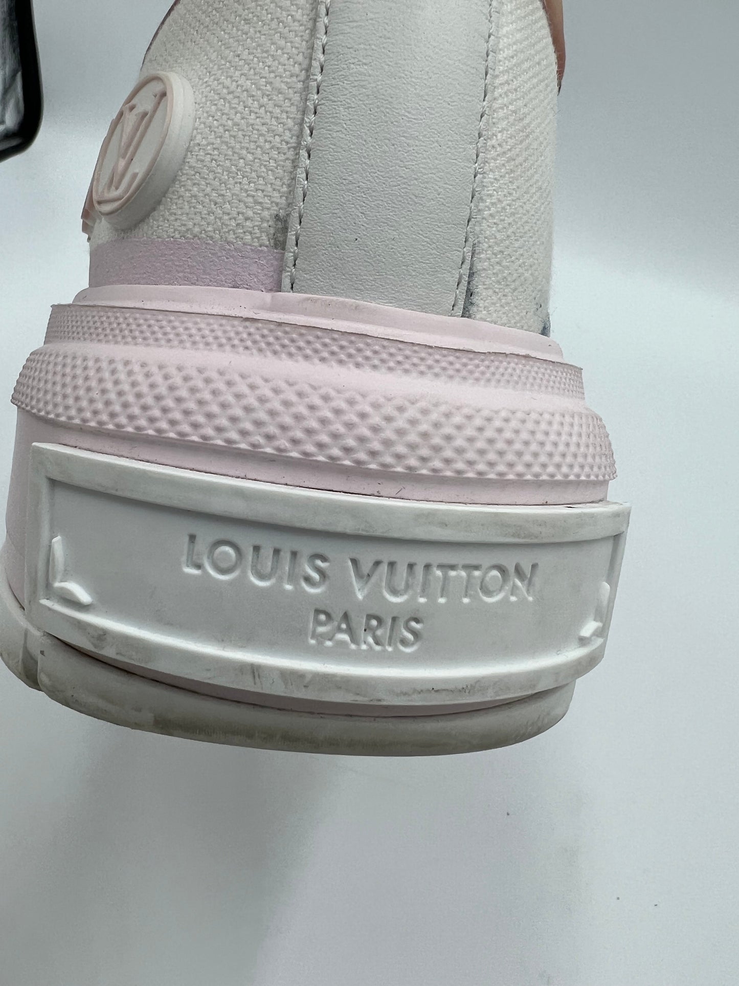 Louis Vuitton Squad Designer Sneakers,  Size: 8.5