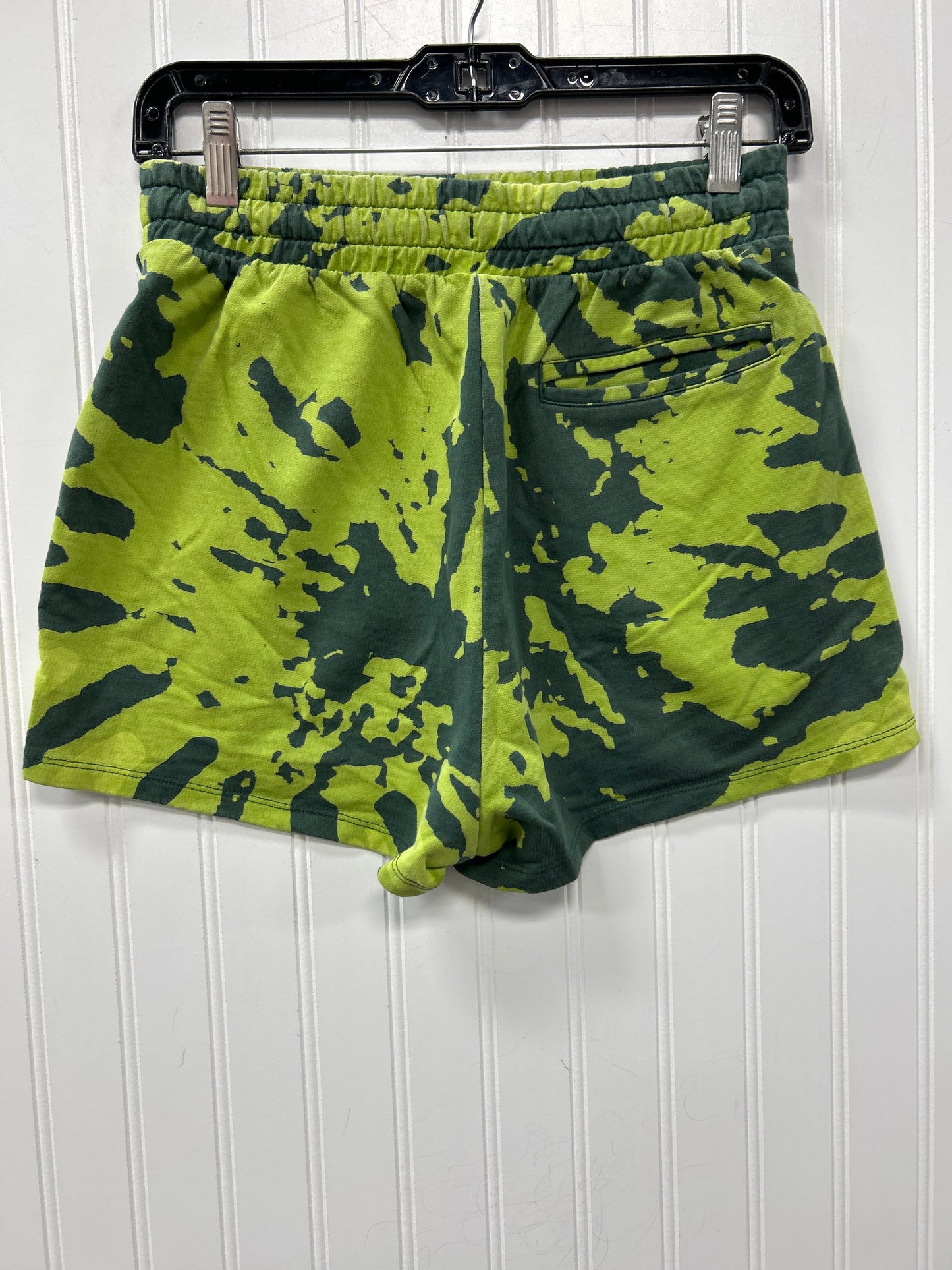 Athletic Shorts By Gym Shark In Green, Size:Xs