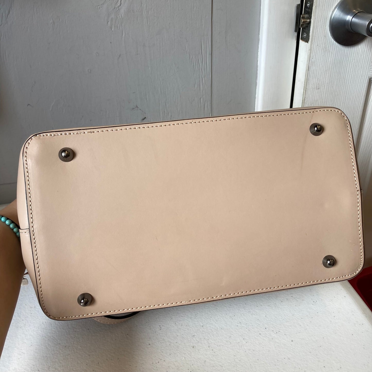 Handbag By Luana Ferracuti In Tan, Size:Large