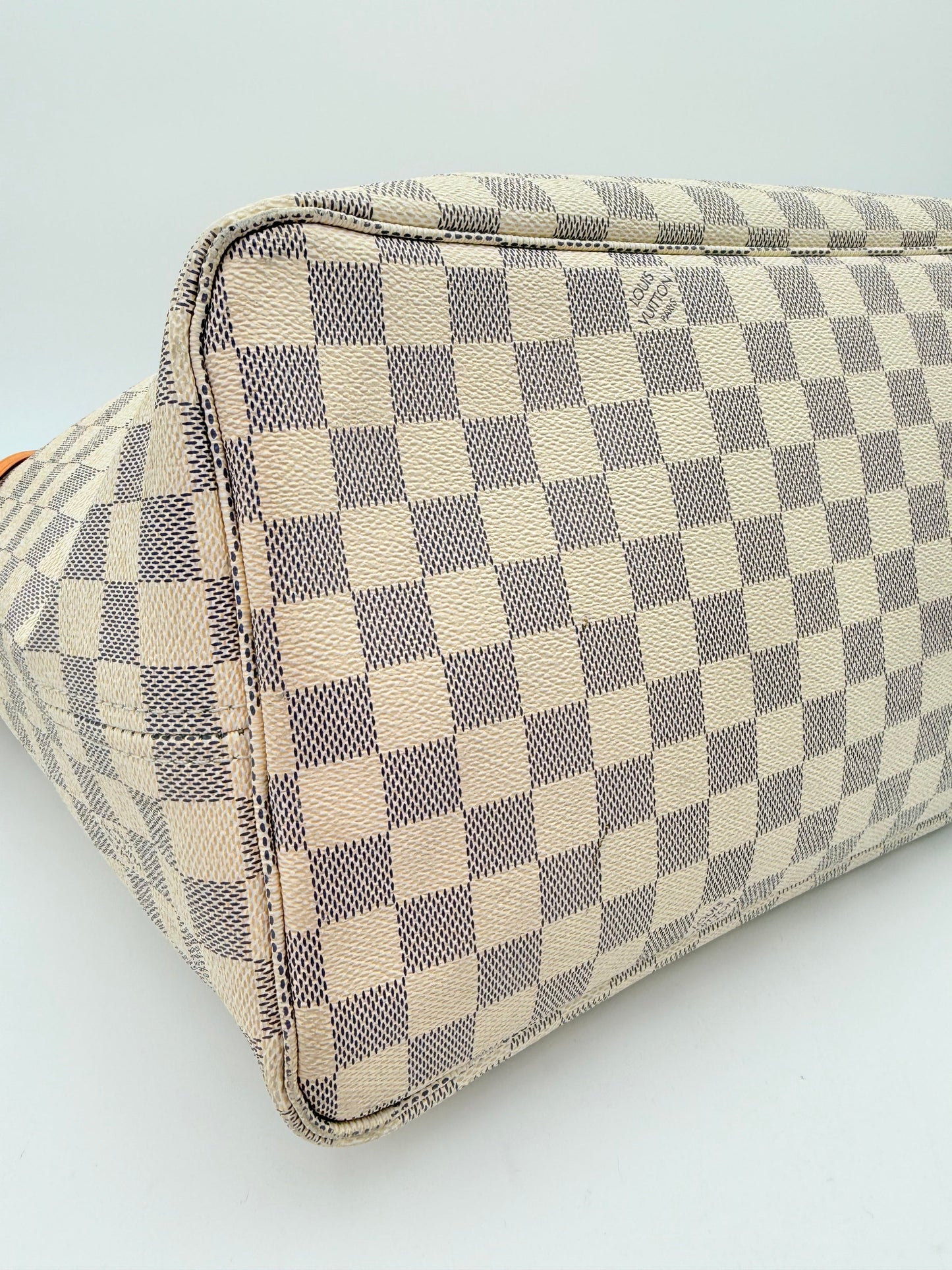 Tote Luxury Designer By Louis Vuitton, Size: Large