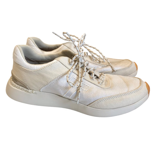 Shoes Sneakers By Toms In Beige, Size:9