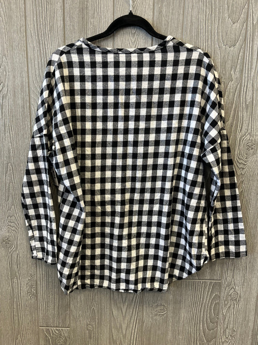 Top Long Sleeve By White Birch In Plaid Pattern, Size: S