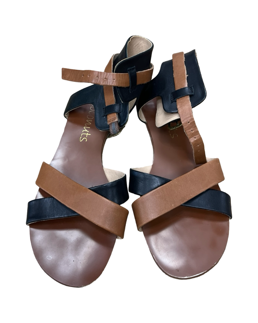 Sandals Flats By Coconuts In Black & Brown, Size:7.5