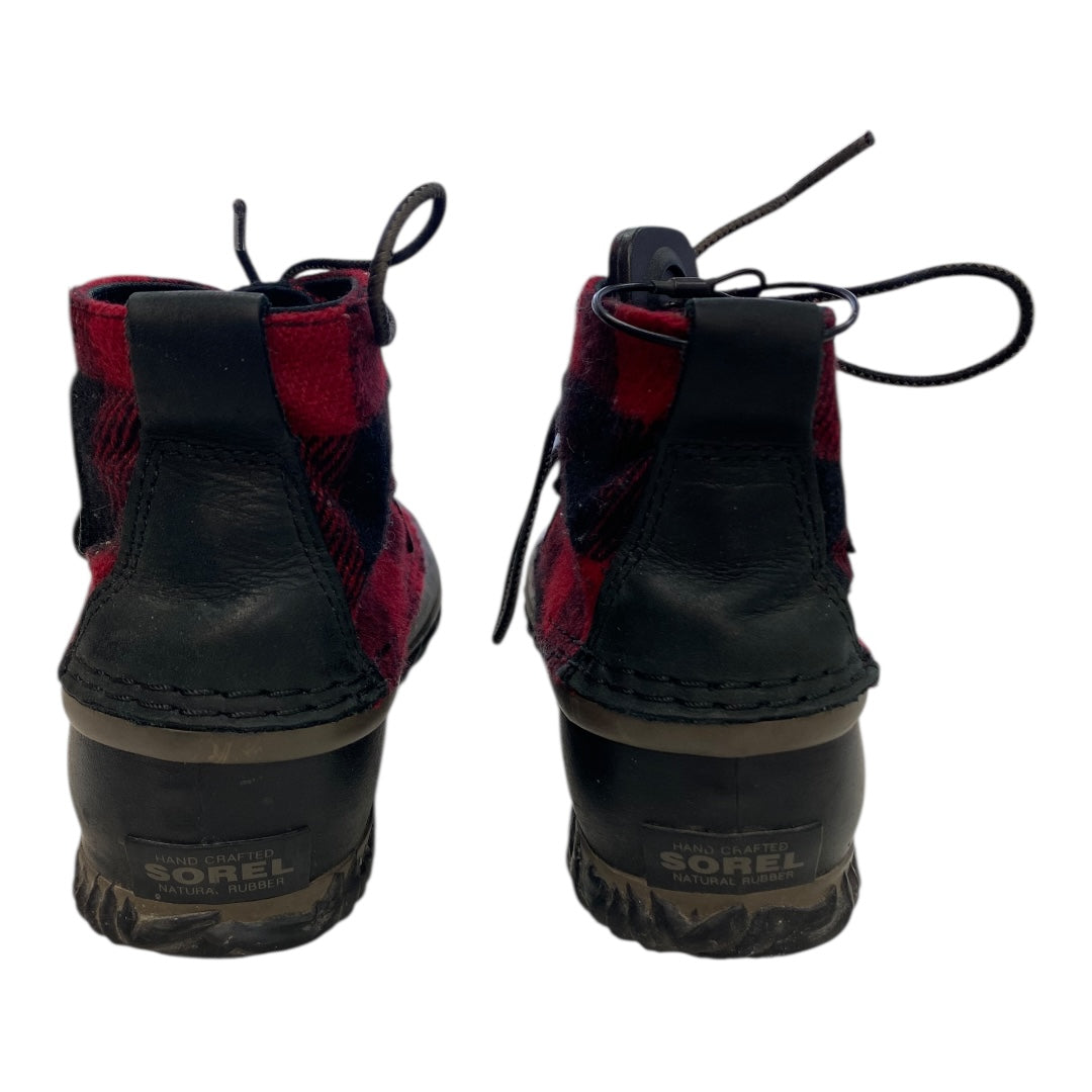 Boots Designer By Sorel In Plaid Pattern, Size:7.5