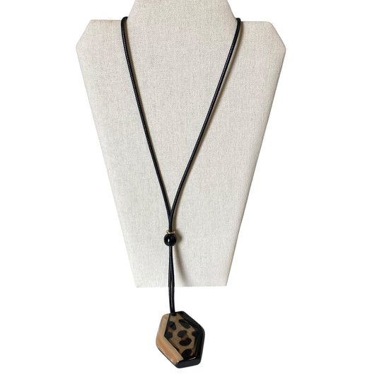 Necklace Pendant By Chicos In Animal Print