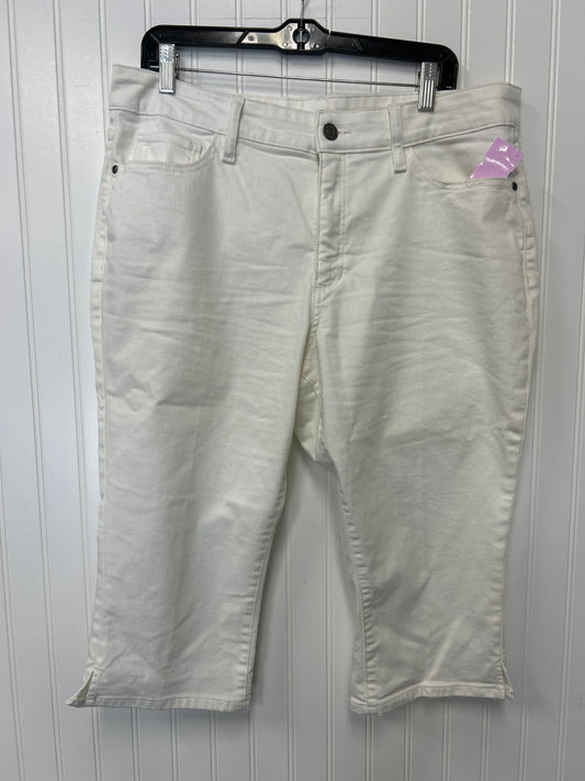 Capris By Cmc In White, Size:16