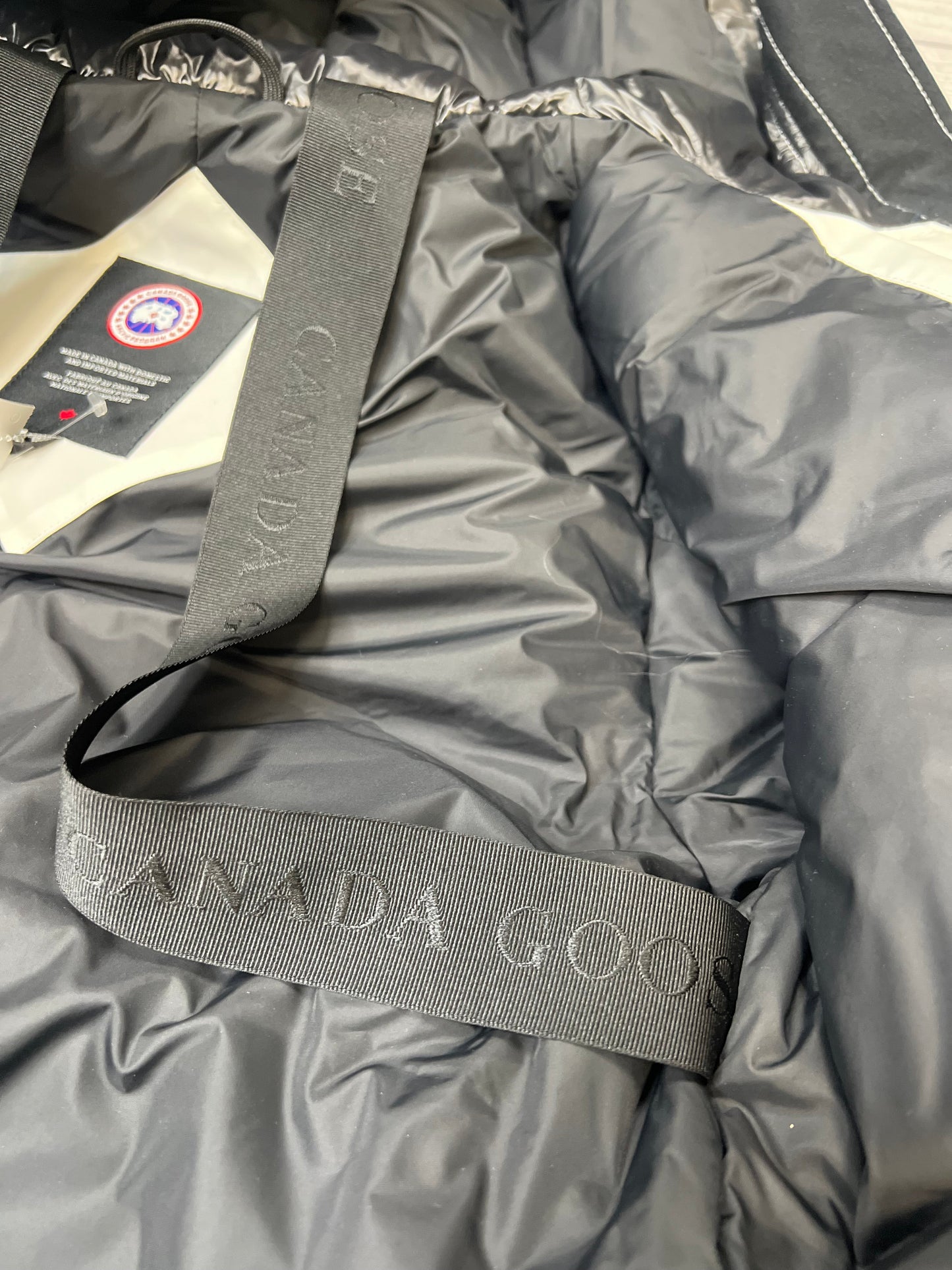 Canada Goose White Coat / Parka, Size L