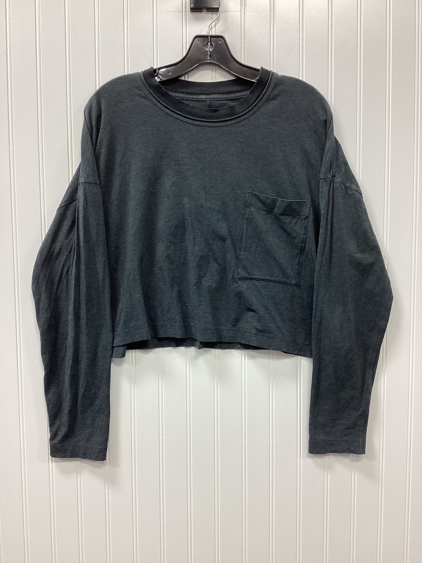 Athletic Top Ls Crewneck By Lululemon In Grey, Size:M