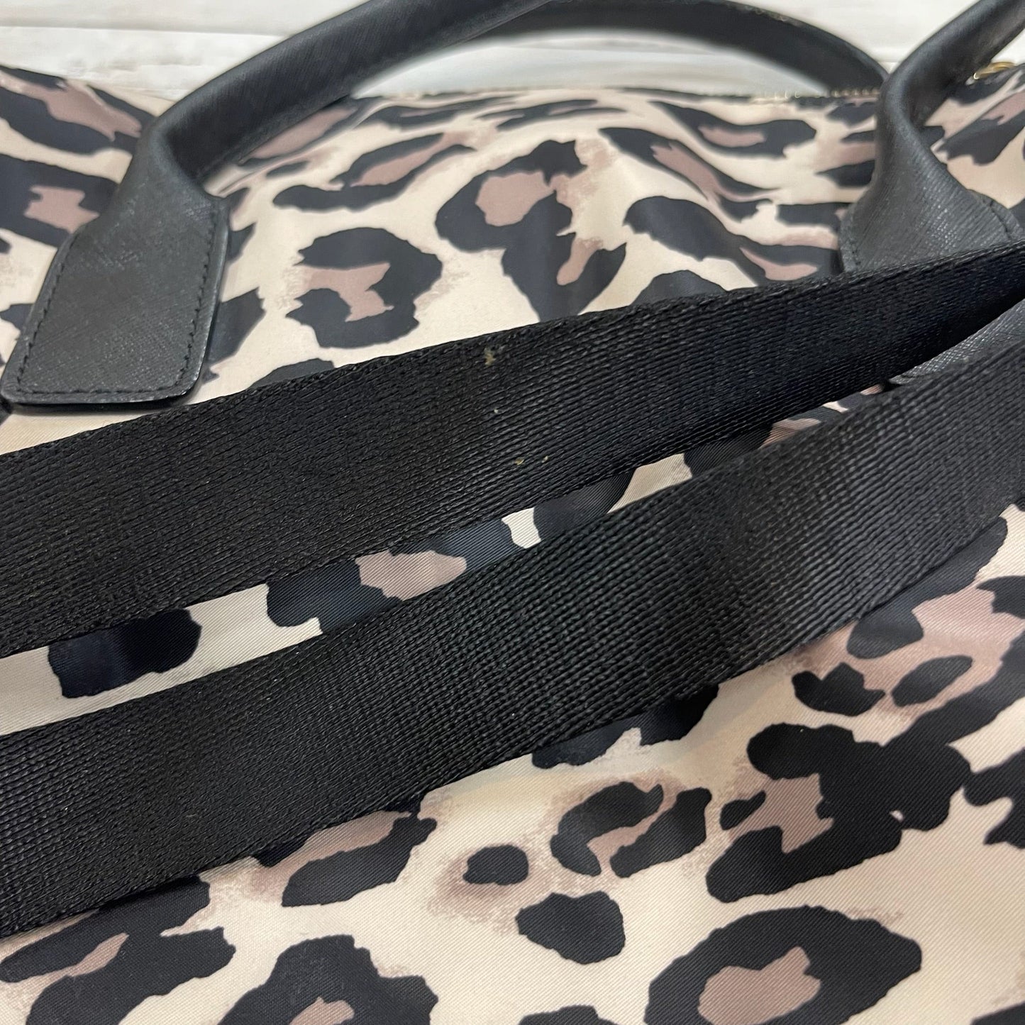 ANIMAL PRINT DUFFLE AND WEEKENDER DESIGNER by KATE SPADE Size:MEDIUM