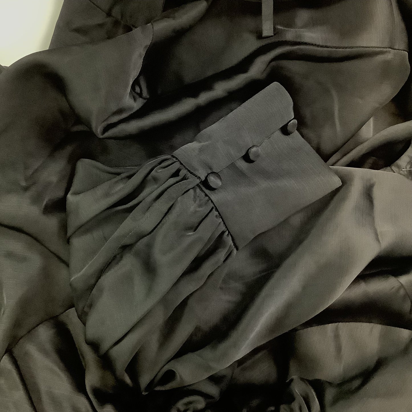 Top Long Sleeve By Cmb In Black, Size: 10