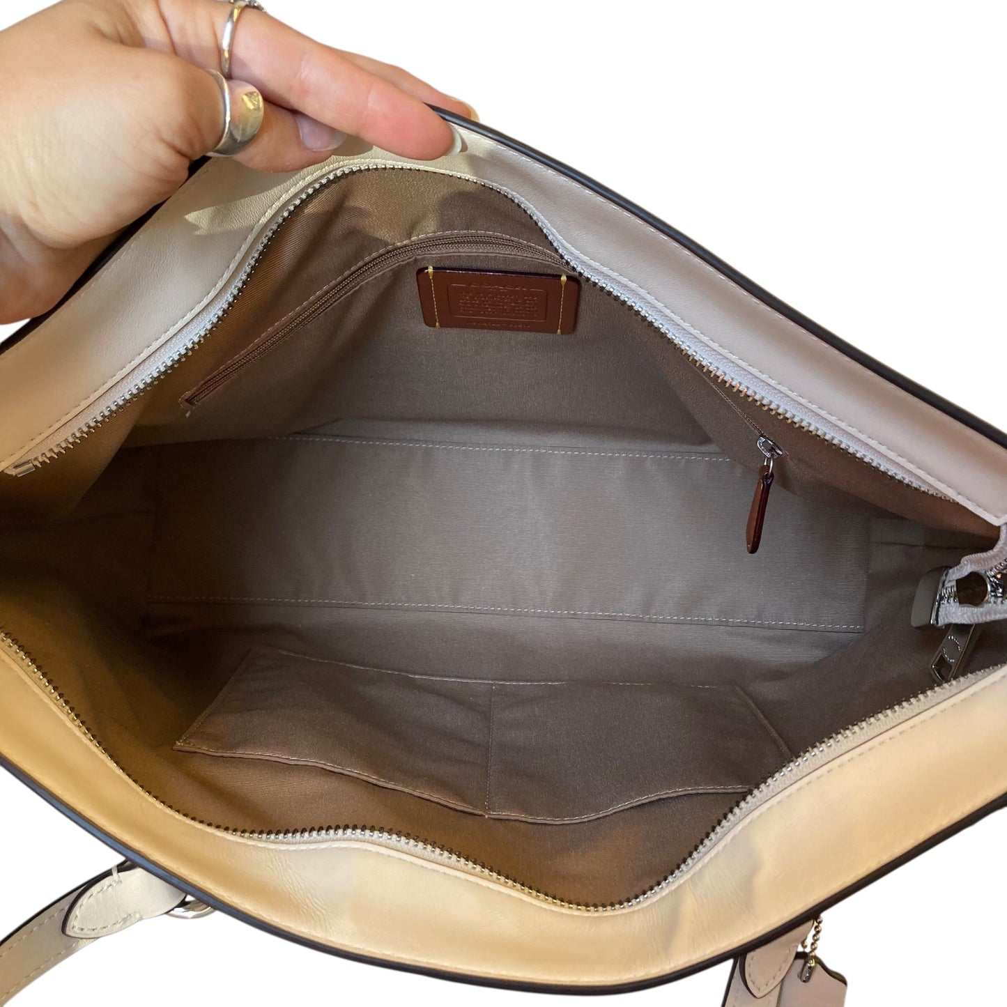 Handbag Designer By Coach In Cream, Size:Large