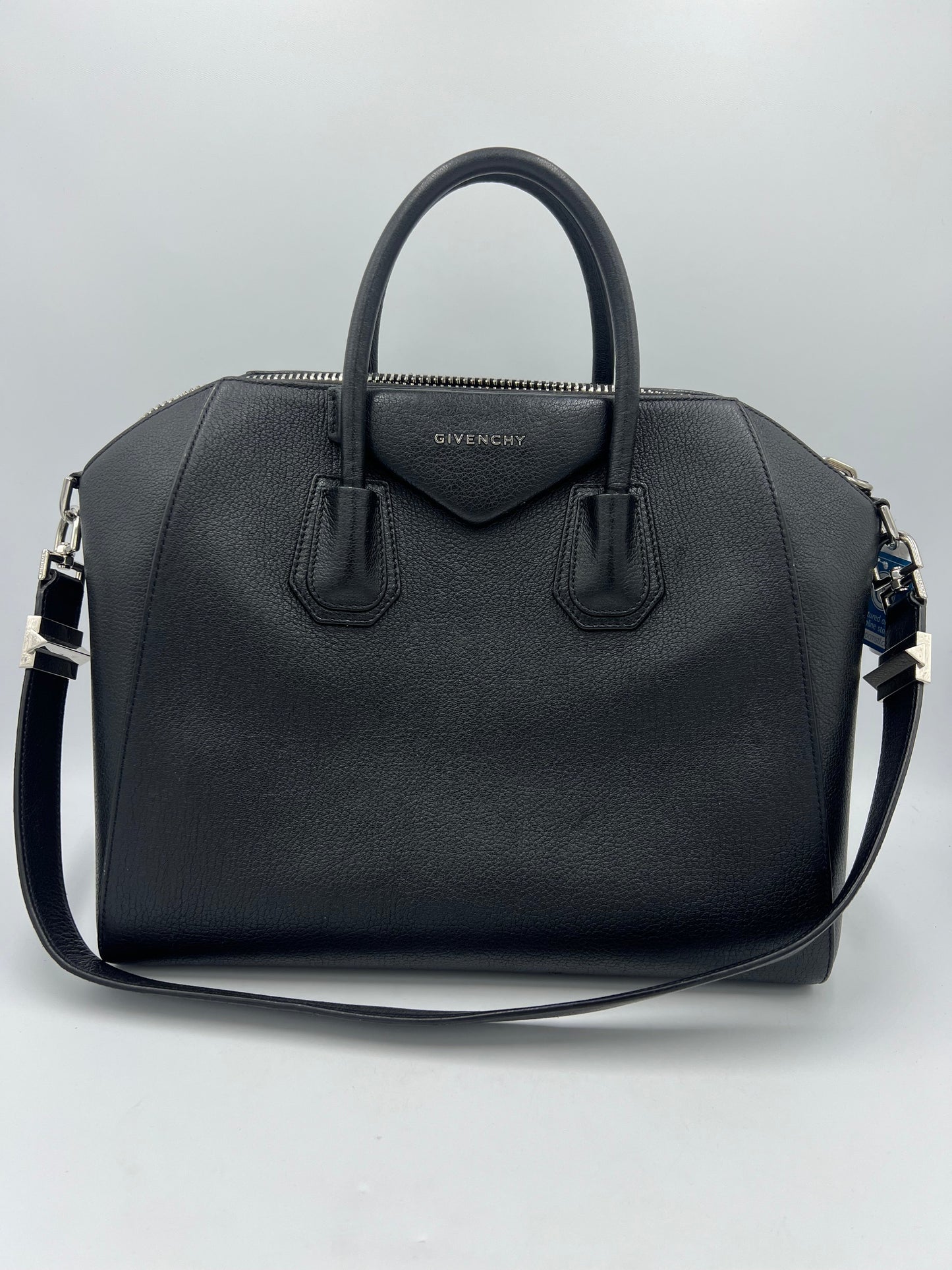 Givenchy Medium Antigona Designer Bag in Grained Leather