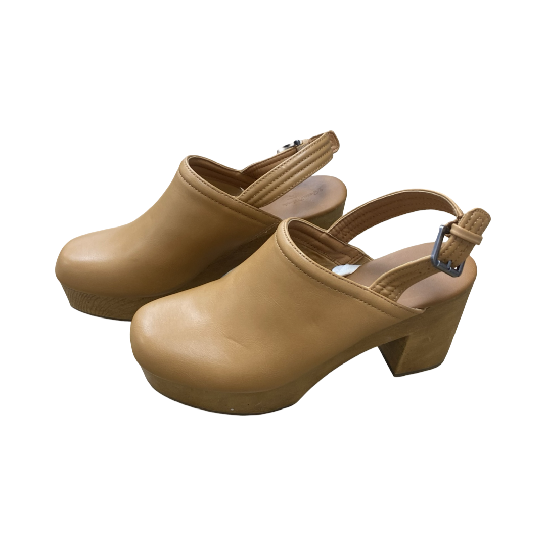 Shoes Heels Platform By Universal Thread In Brown, Size:10